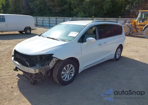 2018 Chrysler Pacifica Touring L from USA, damaged, VIN 2C4RC1BG1JR151970